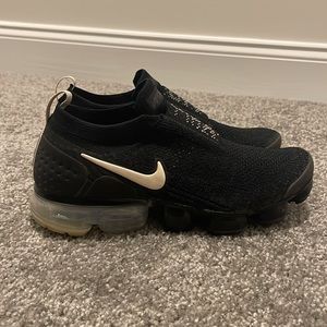 Nike Air VaporMax Moc 2 - Black Light Cream